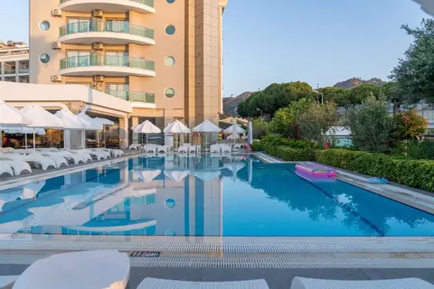 Pasa Beach Hotel in Marmaris — foto 15