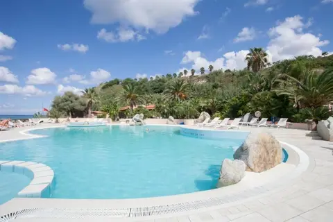 Cala di Volpe in Ricadi — foto 2