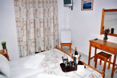 Hotel Prassino Nissi in Δημοτική Ενότητα Μελιτειέων — foto 2