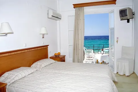 Olympia Beach foto 3