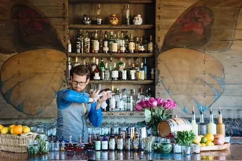 Petit Ermitage in West Hollywood — foto 11