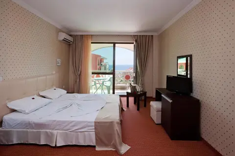 St. George Palace in Sveti Vlas — foto 8