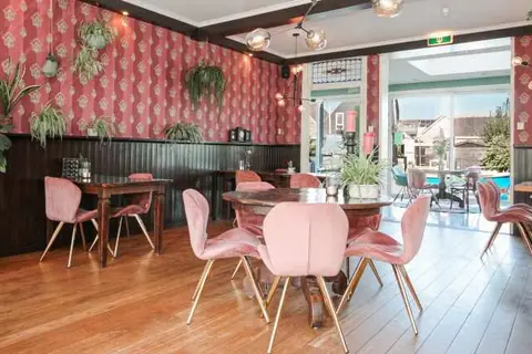 Grandcafé en Hotel Goerres in Akkrum — foto 3