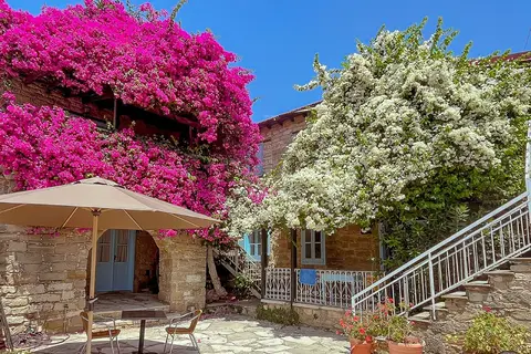 Cyprus Villages Traditional Houses in Τόχνη — foto 6