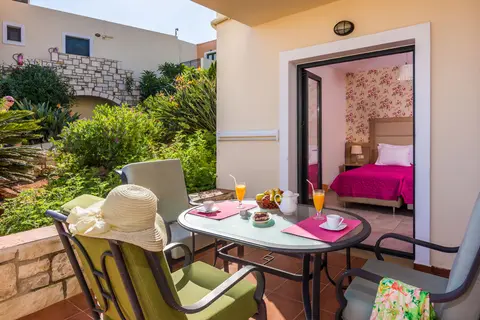Fly & Go Pilot's Villas Luxury Suites in Δημοτική Ενότητα Χερσονήσου — foto 13