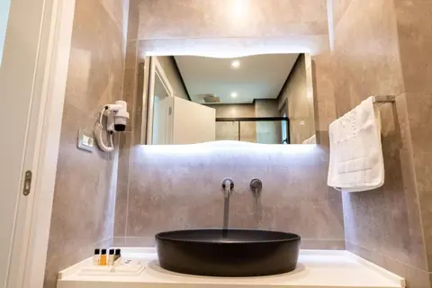 Ames Hotel & Spa in Vlora — foto 23