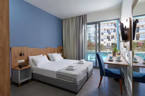 Pollis Hotel in Chersonissos — foto 22