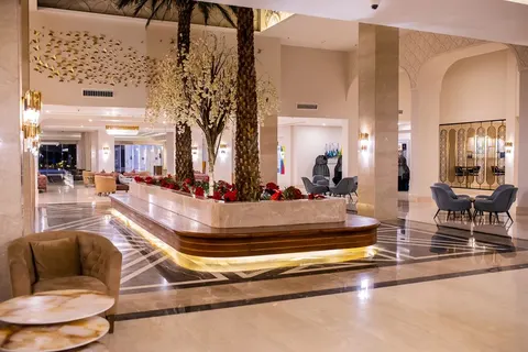 Bellagio Beach Resort & Spa in Al Ahia' — foto 32