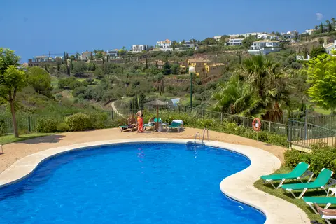 AT Colina del Paraiso - inclusief huurauto in Benahavís — foto 17