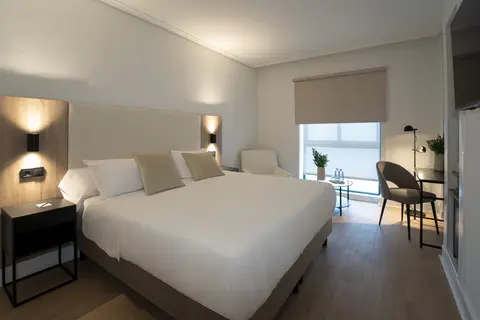Hotel La Vega in Arroyo De La Encomienda — foto 2