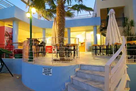 Radamanthy's Apartments in Σφακάκι — foto 6