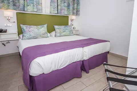 IG Nachosol Atlantic & Yaizasol by Servatur in Las Palmas de Gran Canaria — foto 16