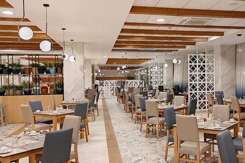 Serenade Punta Cana in Salvaleón de Higüey — foto 16
