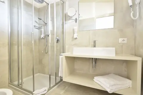 Piccolo Hotel in Budune/Budoni — foto 5