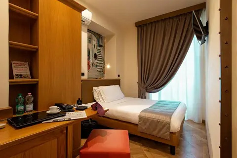 Grand Hotel Europa in Napels — foto 5