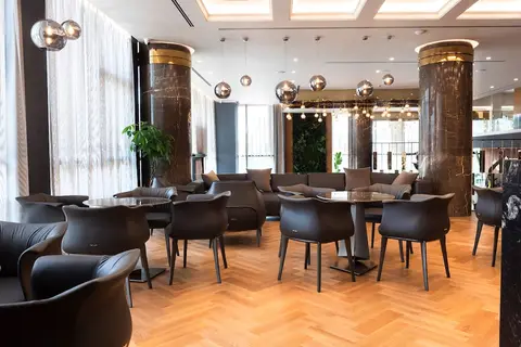 Marinaj Hotel in Tirana — foto 20