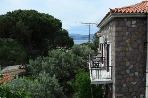 Petrino Apartments in Molyvos — foto 10