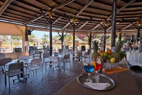 Aparthotel Fuengirola Beach in Fuengirola — foto 14