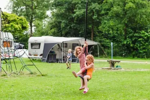 Vodatent Camping de Breede in Warffum — foto 7