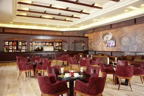 Pickalbatros Royal Moderna Resort in نبق — foto 24