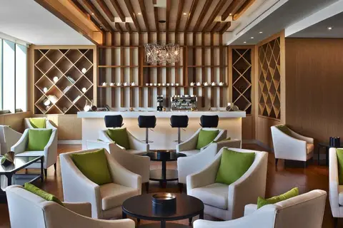 V Hotel Dubai Curio Collection by Hilton in دبي — foto 14