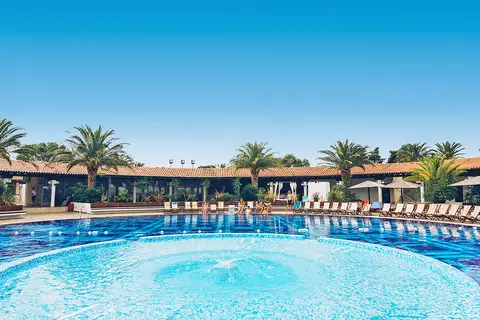 Slovenska Plaža Resort in Budva — foto 4