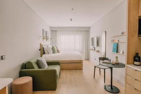 Wilde Aparthotels Lisbon Liberdade in Almada — foto 10