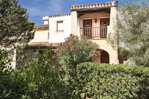 Il Giardino degli Oleandri in Poltu Quatu — foto 15