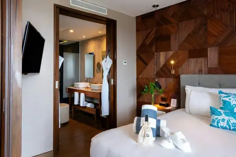 The Fives Downtown Hotel & Residences, Curio Collection by Hilton in Playa del Carmen, foto 8