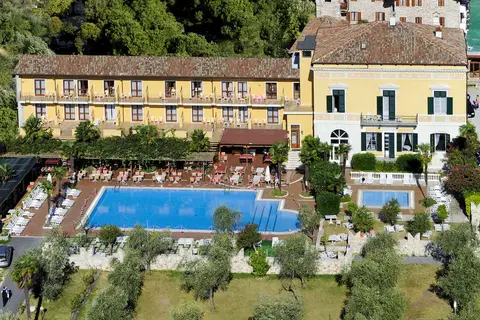 Hotel Antico Monastero in Toscolano Maderno — foto 11