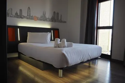 easyHotel Barcelona Fira in Barcelona — foto 13