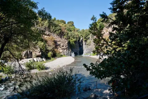 Glamping Alcantara in Motta Camastra — foto 15