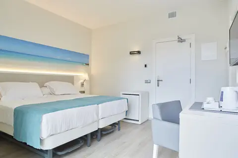 Hotel Invisa Es Pla in Sant Antoni de Portmany — foto 14