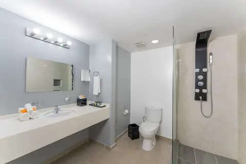 Brion City Hotel, BW Signature Collection in Willemstad — foto 3