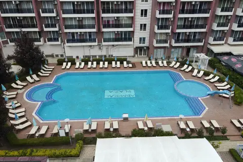 Admiral Plaza Apartments in Несебър — foto 2