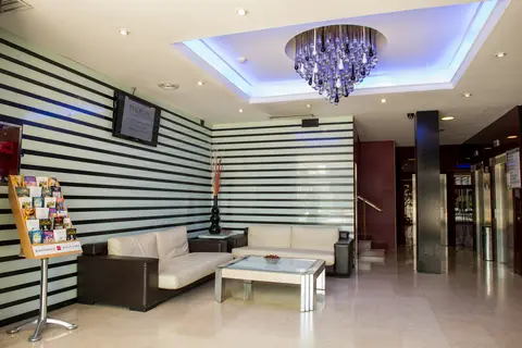Hostal Torrejón in Torrejón De Ardoz — foto 17