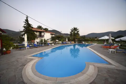 Anna Maria Apartments in Πέτρα — foto 8