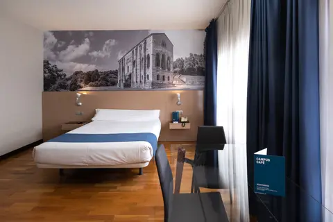 Aparthotel Campus in Oviedo — foto 11