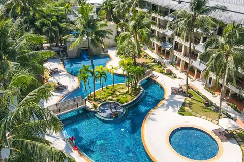 Radisson Resort and Suites Phuket in ตำบลเชิงทะเล — foto 17