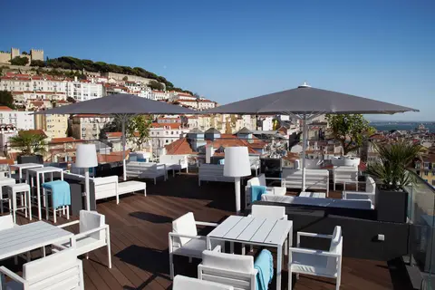 Hotel Mundial in Almada — foto 13