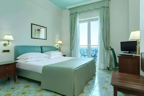 Lloyd's Baia Hotel in Vietri sul Mare — foto 20