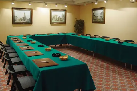 Hotel Clarin in Oviedo — foto 20