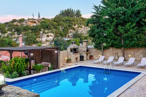 Petronikolis in Nikos Kazantzakis Municipal Unit