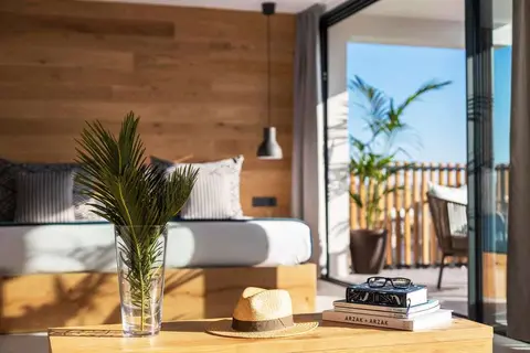 Las Gaviotas Suites Hotel in Muro, foto 17