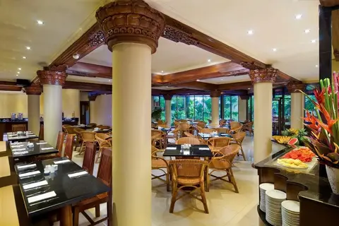 Bali Garden Beach Resort in Kuta — foto 16