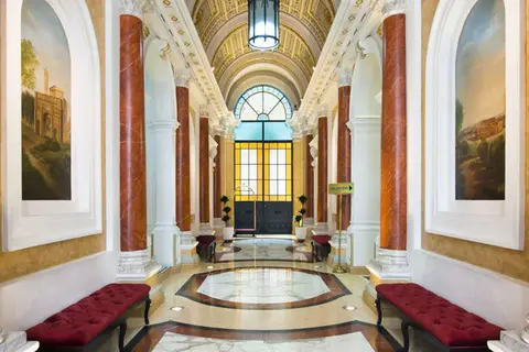 Exe International Palace in Rome
