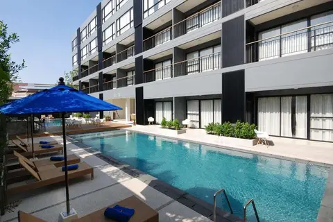 The Lantern Resort Patong in ตำบลป่าตอง