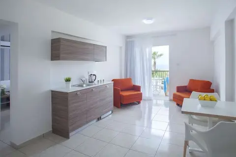 Princessa Vera Hotel Appartementen in Paphos — foto 13