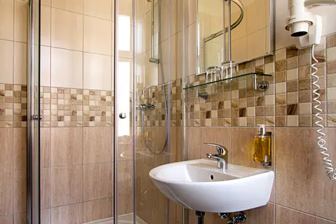 Hotel Taurus in Praag — foto 23