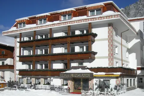 Hotel Ingram in Sëlva - Wolkenstein in Gröden - Selva di Val Gardena